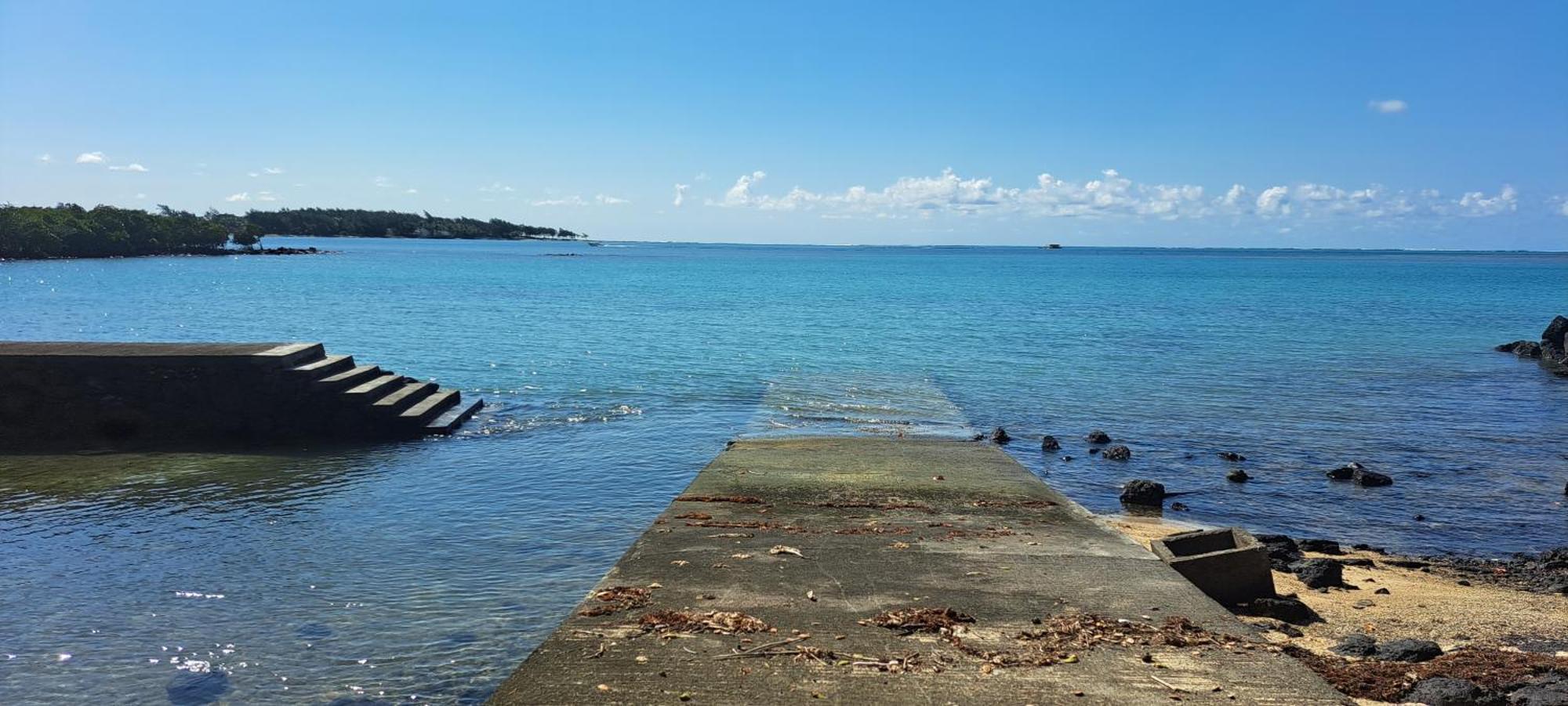 Clair De Lune - Private 2 Bedrooms Beachfront Villa Trou d'Eau Douce Zewnętrze zdjęcie