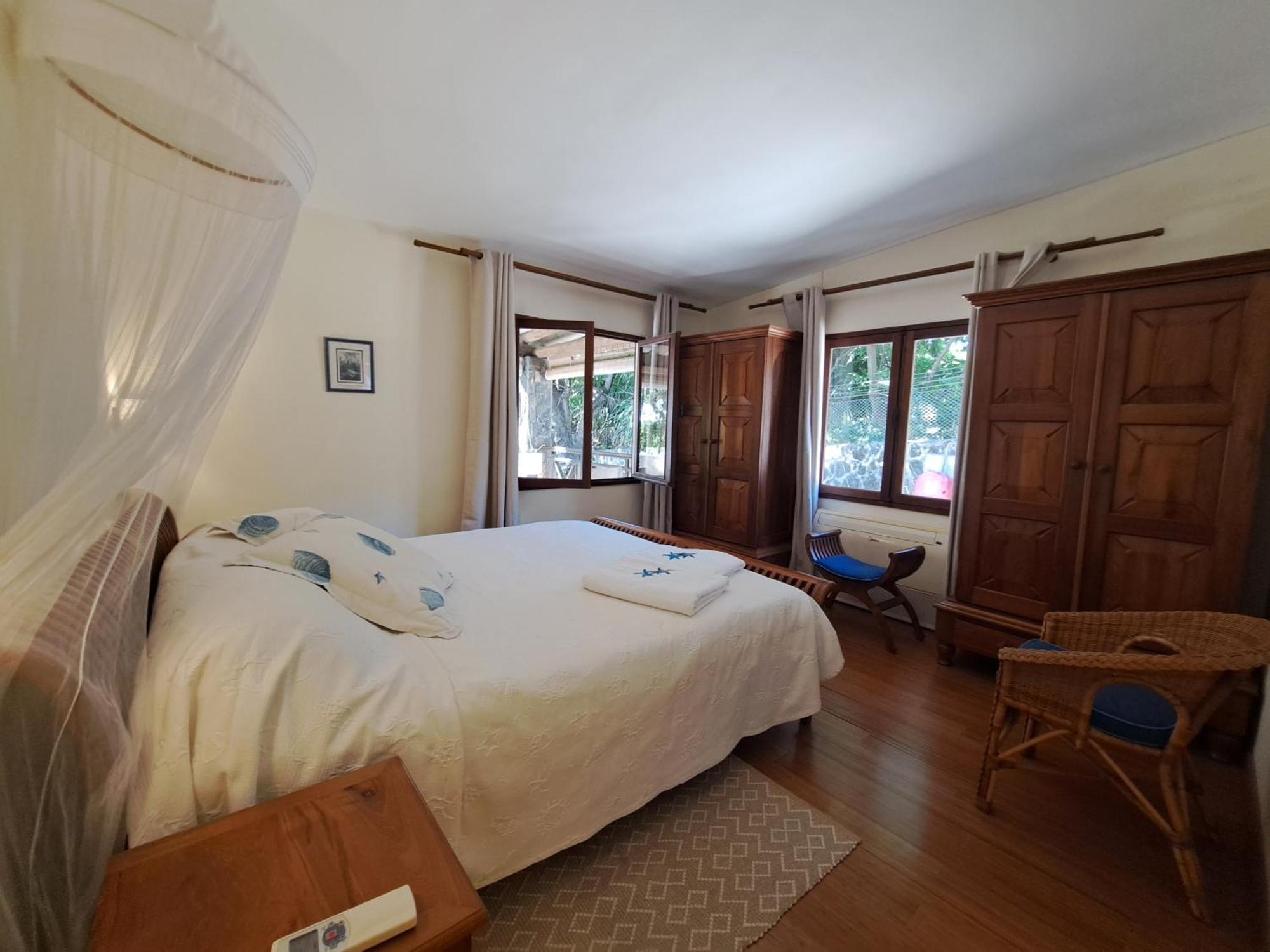 Clair De Lune - Private 2 Bedrooms Beachfront Villa Trou d'Eau Douce Zewnętrze zdjęcie