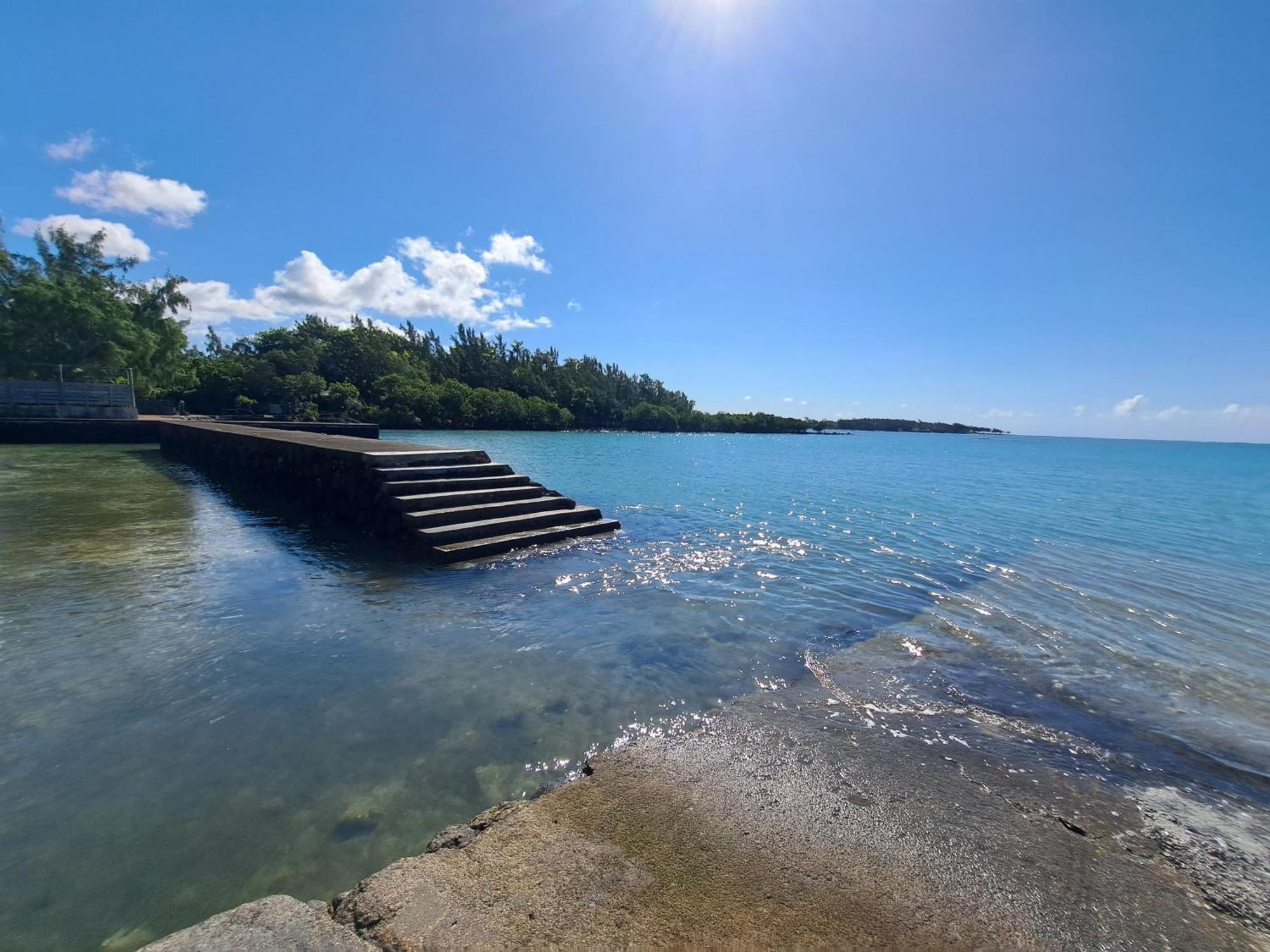 Clair De Lune - Private 2 Bedrooms Beachfront Villa Trou d'Eau Douce Zewnętrze zdjęcie