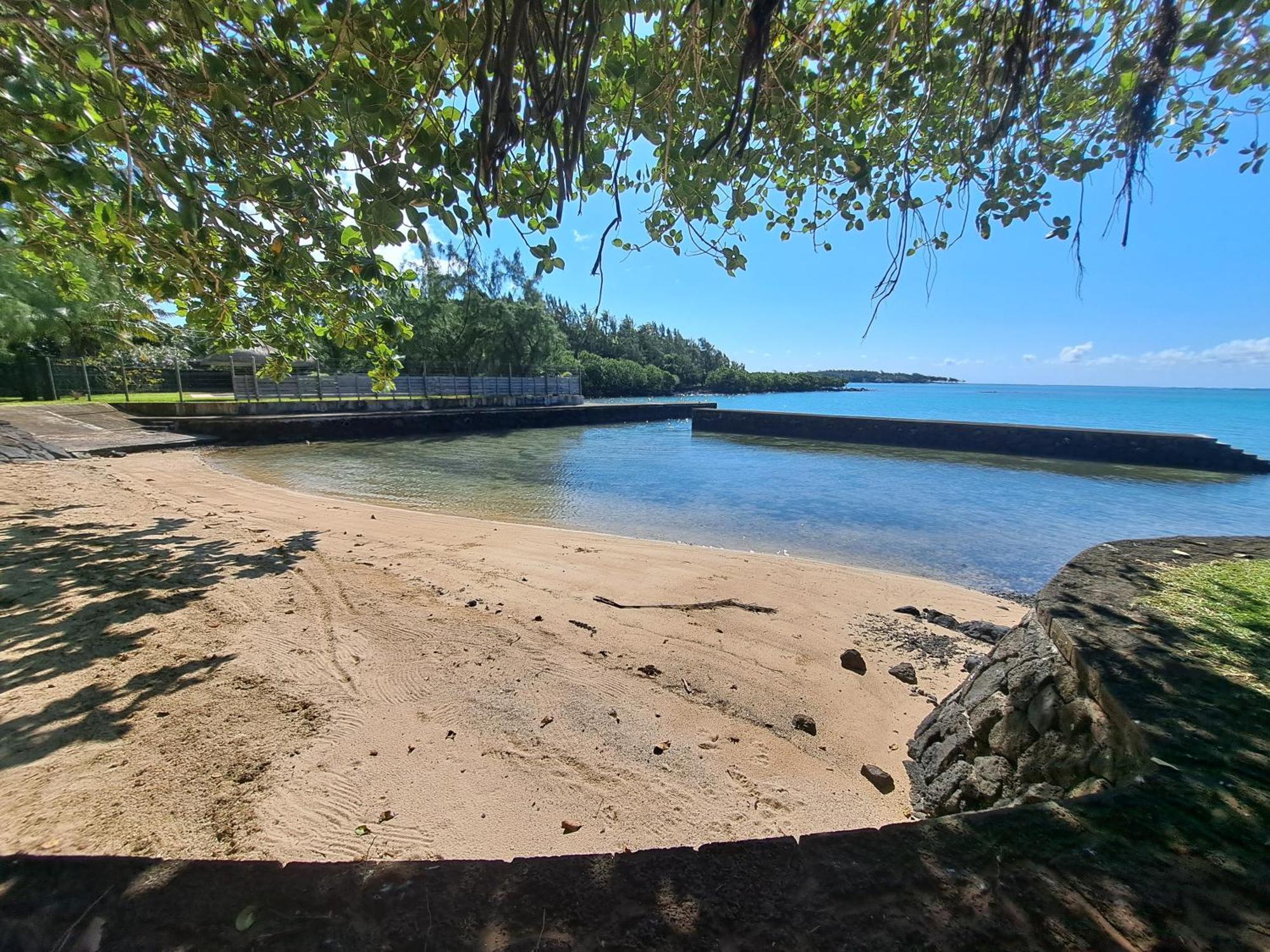 Clair De Lune - Private 2 Bedrooms Beachfront Villa Trou d'Eau Douce Zewnętrze zdjęcie